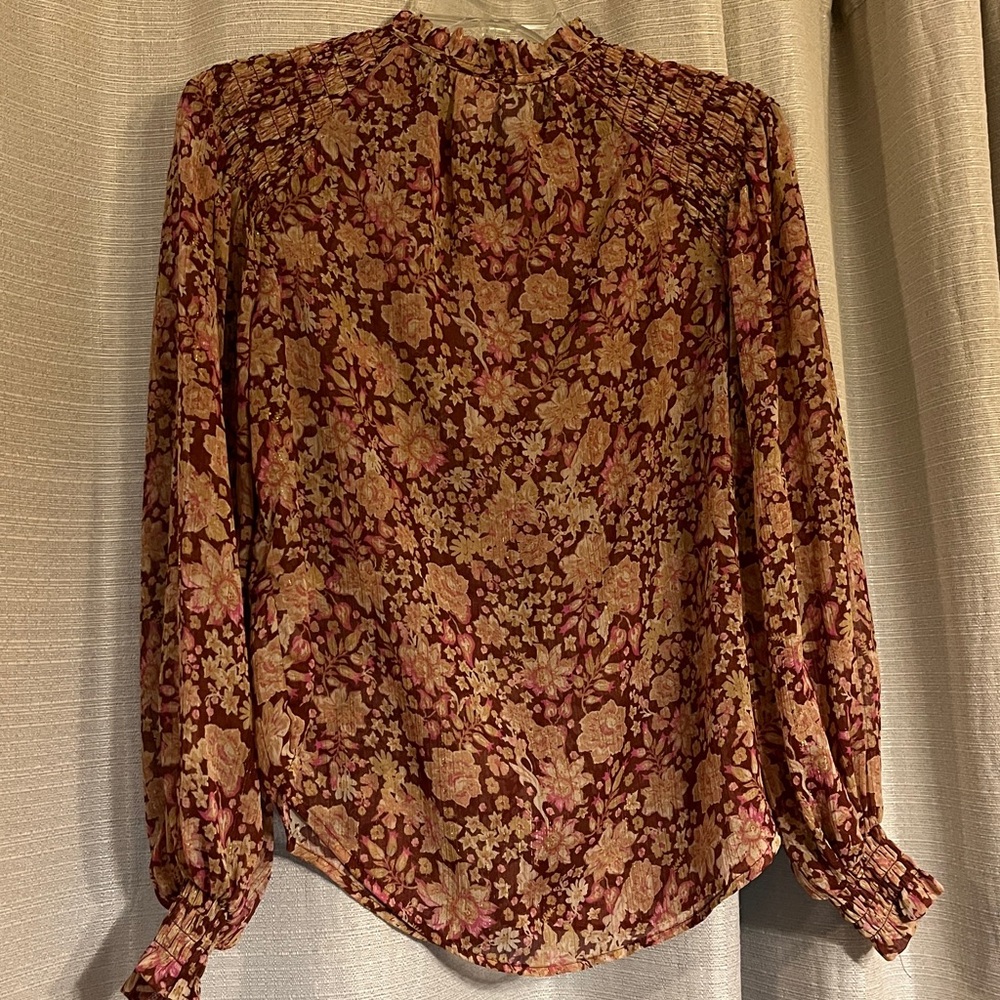 Sheer Floral Blouse. Size XS - Picture 4 of 8